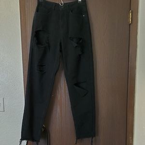 NWT Missguided Riot distressed high Rise Mom Jeans